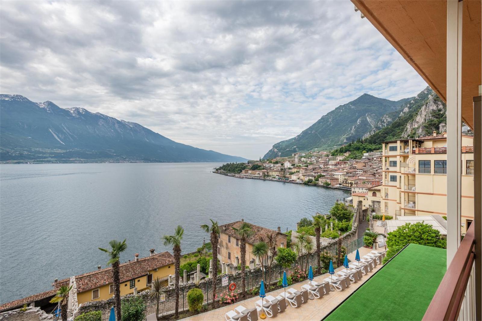 Hotel Splendid Palace Limone sul Garda Pokoj fotografie